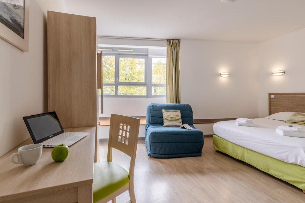 Lagrange Apart'Hotel L'Escale Marine La Rochelle  Exterior photo